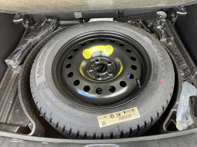 JEEP Compass usata, con Sensori di parcheggio posteriori