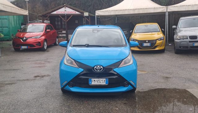 TOYOTA Aygo usata, con ABS