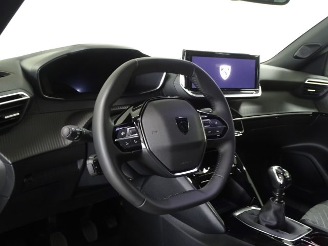 PEUGEOT 2008 usata, con Volante in pelle