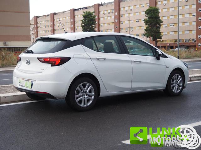 OPEL Astra usata, con Airbag