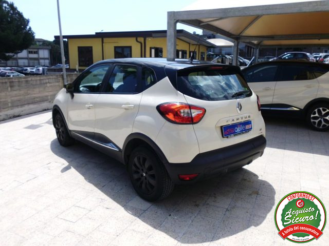 RENAULT Captur usata, con Alzacristalli elettrici