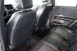 MERCEDES-BENZ GLA 180 usata 34