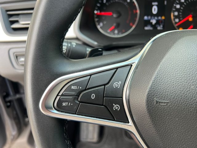 RENAULT Captur usata 11