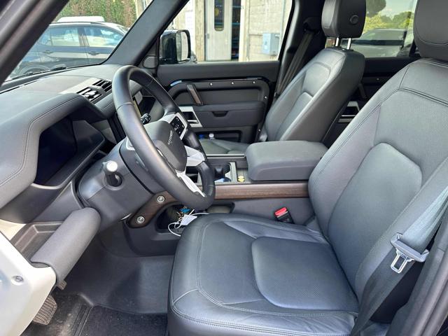 LAND ROVER Defender usata, con Climatizzatore