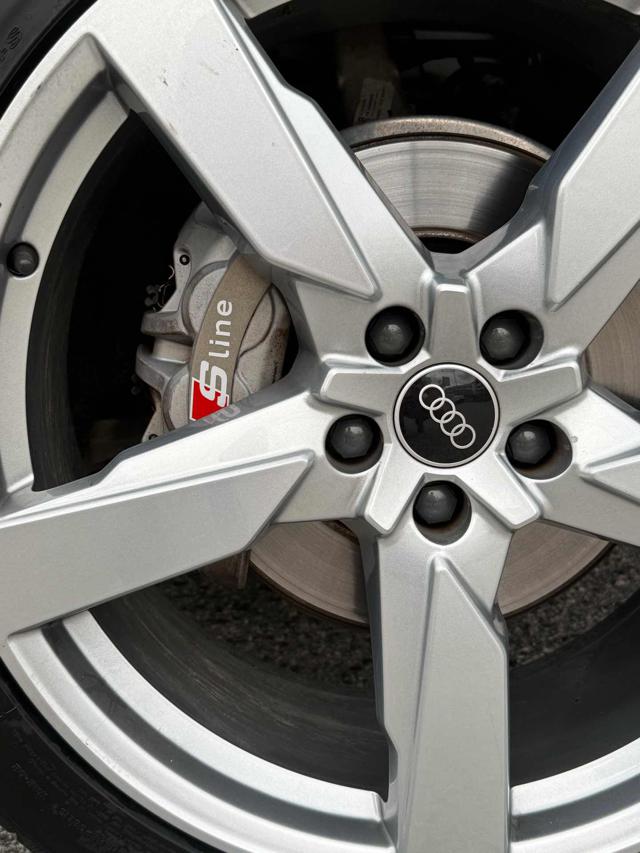 AUDI Q5 usata, con Bluetooth