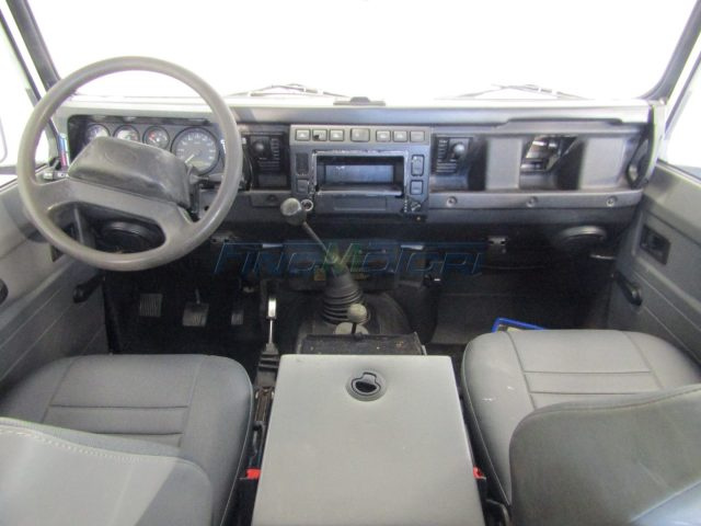 LAND ROVER Defender usata, con Ruota di riserva
