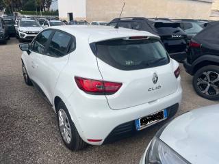 RENAULT Clio usata, con Airbag