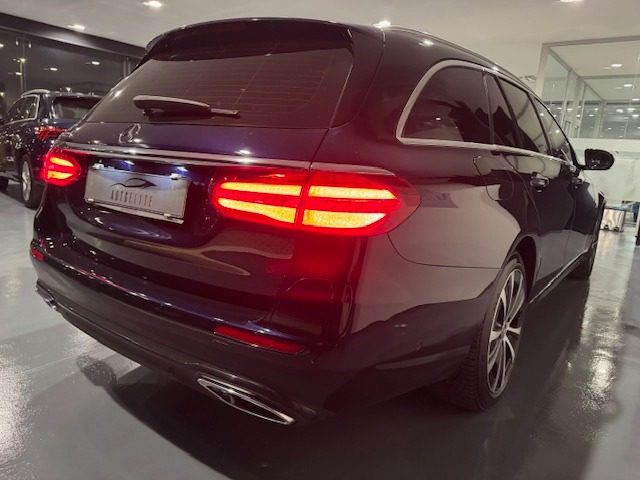 MERCEDES-BENZ E 300 usata, con Chiusura centralizzata