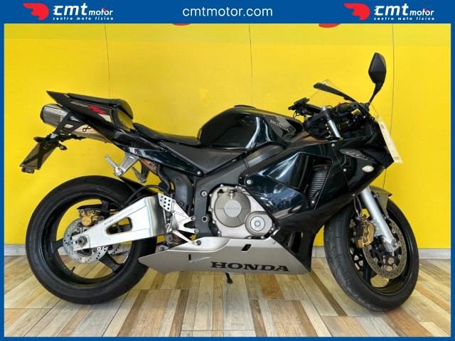 HONDA CBR 600 RR usata 0