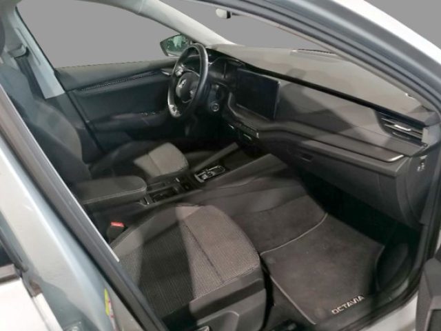 SKODA Octavia usata, con Boardcomputer