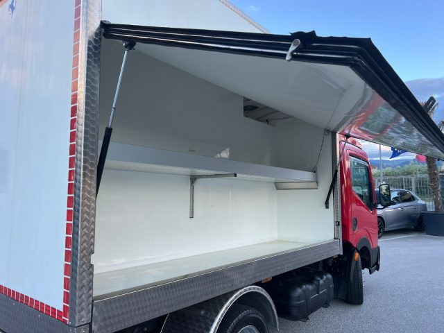 NISSAN Cabstar usata 5