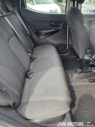 LANCIA Ypsilon usata, con Fendinebbia