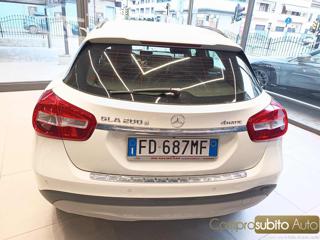 MERCEDES-BENZ GLA 200 usata, con ESP