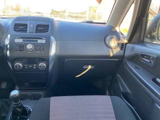 FIAT Sedici usata, con Controllo automatico clima