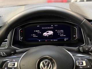 VOLKSWAGEN T-Roc usata, con Volante in pelle
