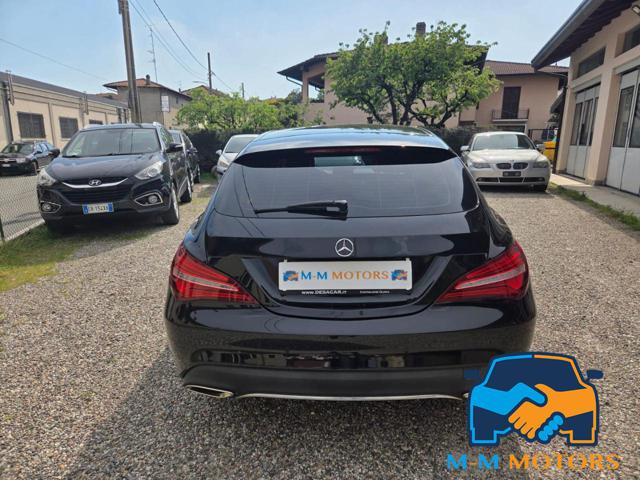 MERCEDES-BENZ CLA 180 usata, con Alzacristalli elettrici