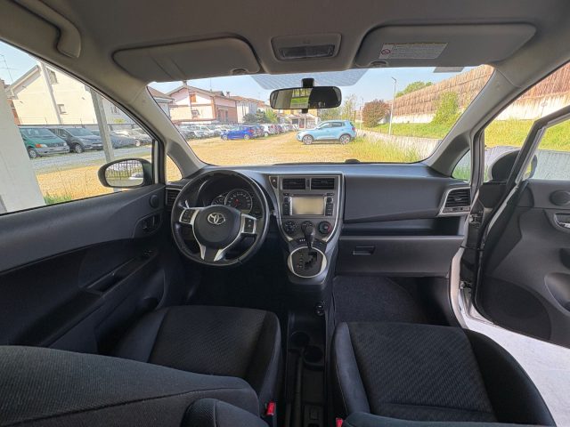 TOYOTA Verso-S usata, con Cruise Control