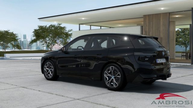 BMW iX usata 1