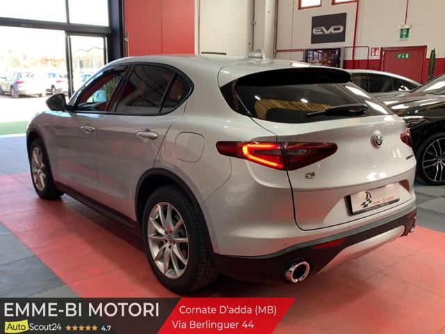ALFA ROMEO Stelvio usata, con Autoradio