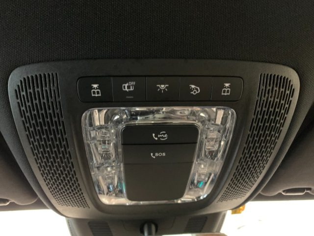 MERCEDES-BENZ CLA 180 usata, con Vivavoce