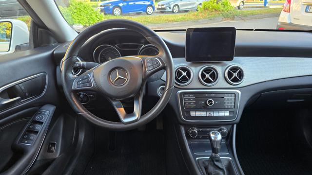 MERCEDES-BENZ CLA 200 usata, con Lettore CD