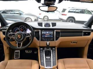 PORSCHE Macan usata, con Autoradio