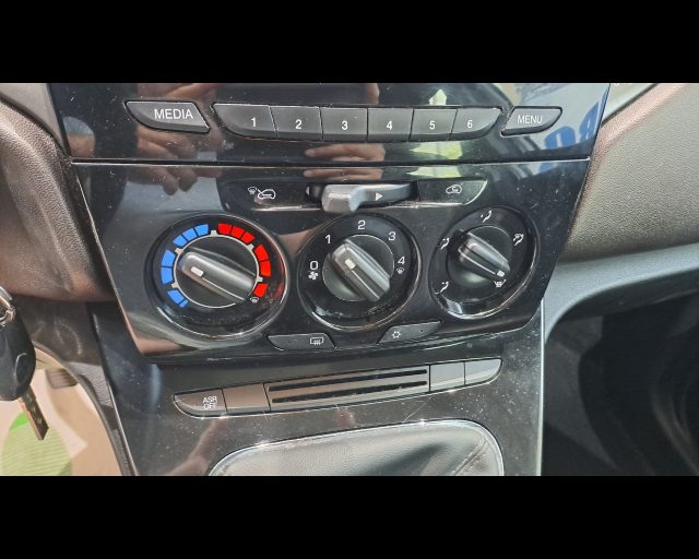 LANCIA Ypsilon usata, con Volante in pelle