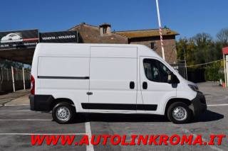 PEUGEOT Boxer usata, con Autoradio