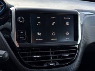 PEUGEOT 2008 usata, con Bluetooth