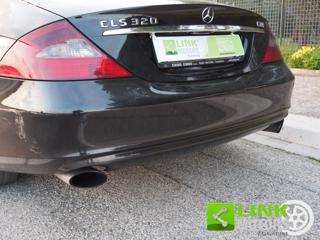 MERCEDES-BENZ CLS 320 usata 21
