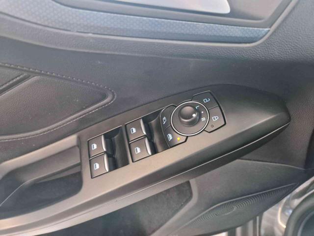 FORD Focus usata, con Volante in pelle