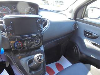 LANCIA Ypsilon usata 32