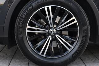 VOLKSWAGEN Tiguan usata, con Airbag testa