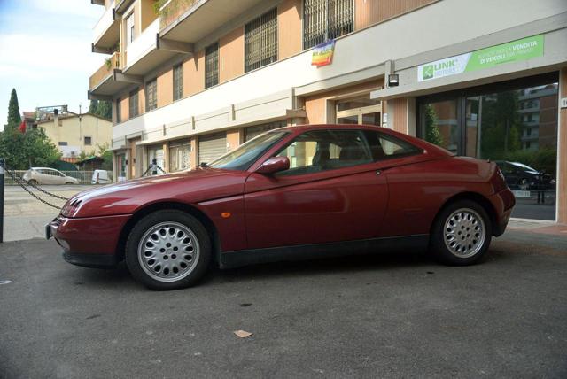 ALFA ROMEO GTV usata, con Climatizzatore