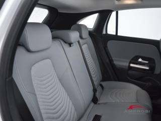 MERCEDES-BENZ GLA 200 usata 10