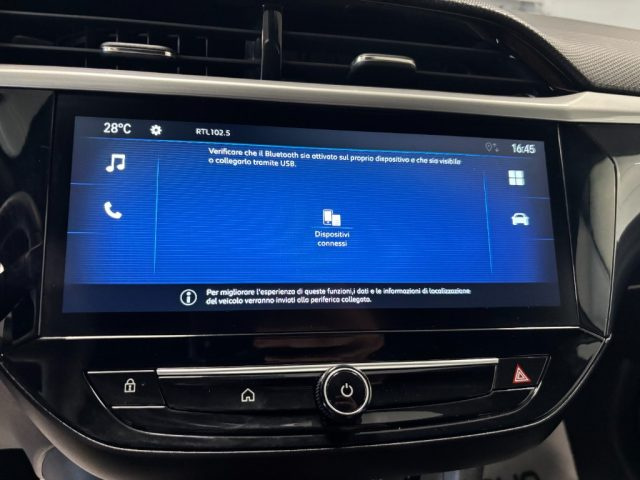 OPEL Corsa usata, con USB