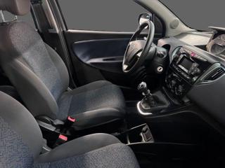 LANCIA Ypsilon usata, con Airbag