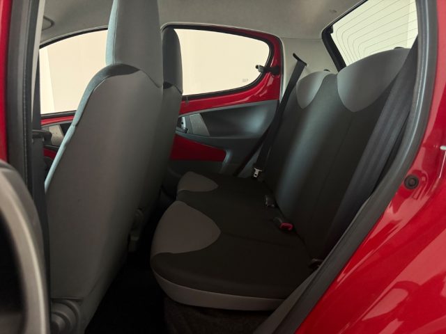 PEUGEOT 107 usata 6
