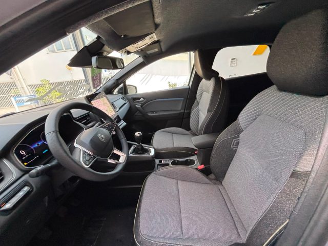RENAULT Captur usata, con Sound system