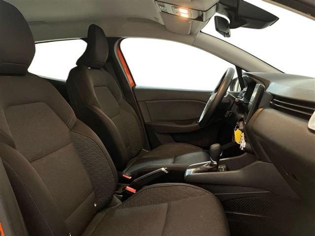RENAULT Clio usata, con Fari LED