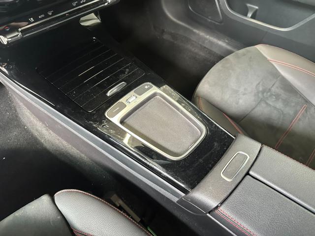 MERCEDES-BENZ A 180 usata, con Sistema di navigazione