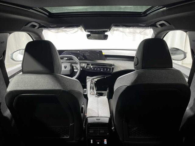 PEUGEOT 5008 usata, con Sensori di parcheggio posteriori