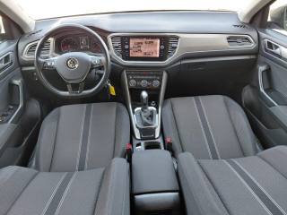 VOLKSWAGEN T-Roc usata, con Controllo automatico clima