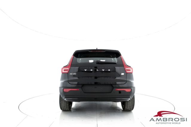 VOLVO XC40 usata 5