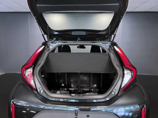 TOYOTA Aygo X usata 25