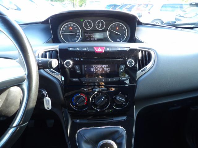 LANCIA Ypsilon usata, con Isofix