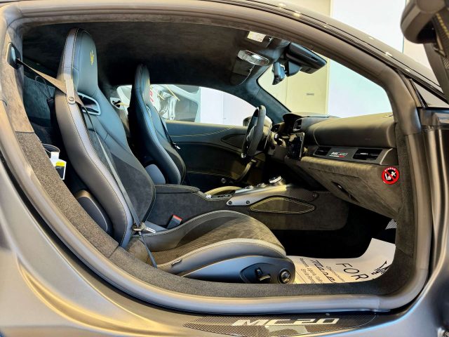 MASERATI MC20 usata, con Autoradio digitale