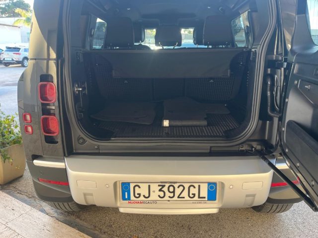 LAND ROVER Defender usata, con Telecamera per parcheggio assistito