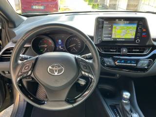 TOYOTA C-HR usata, con Climatizzatore