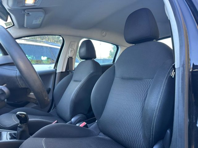 PEUGEOT 208 usata, con Autoradio